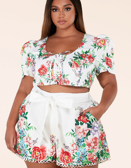 White Spring Shorts Set