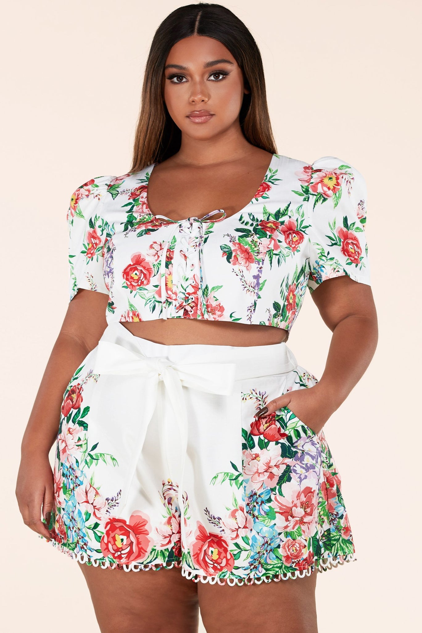 White Spring Shorts Set