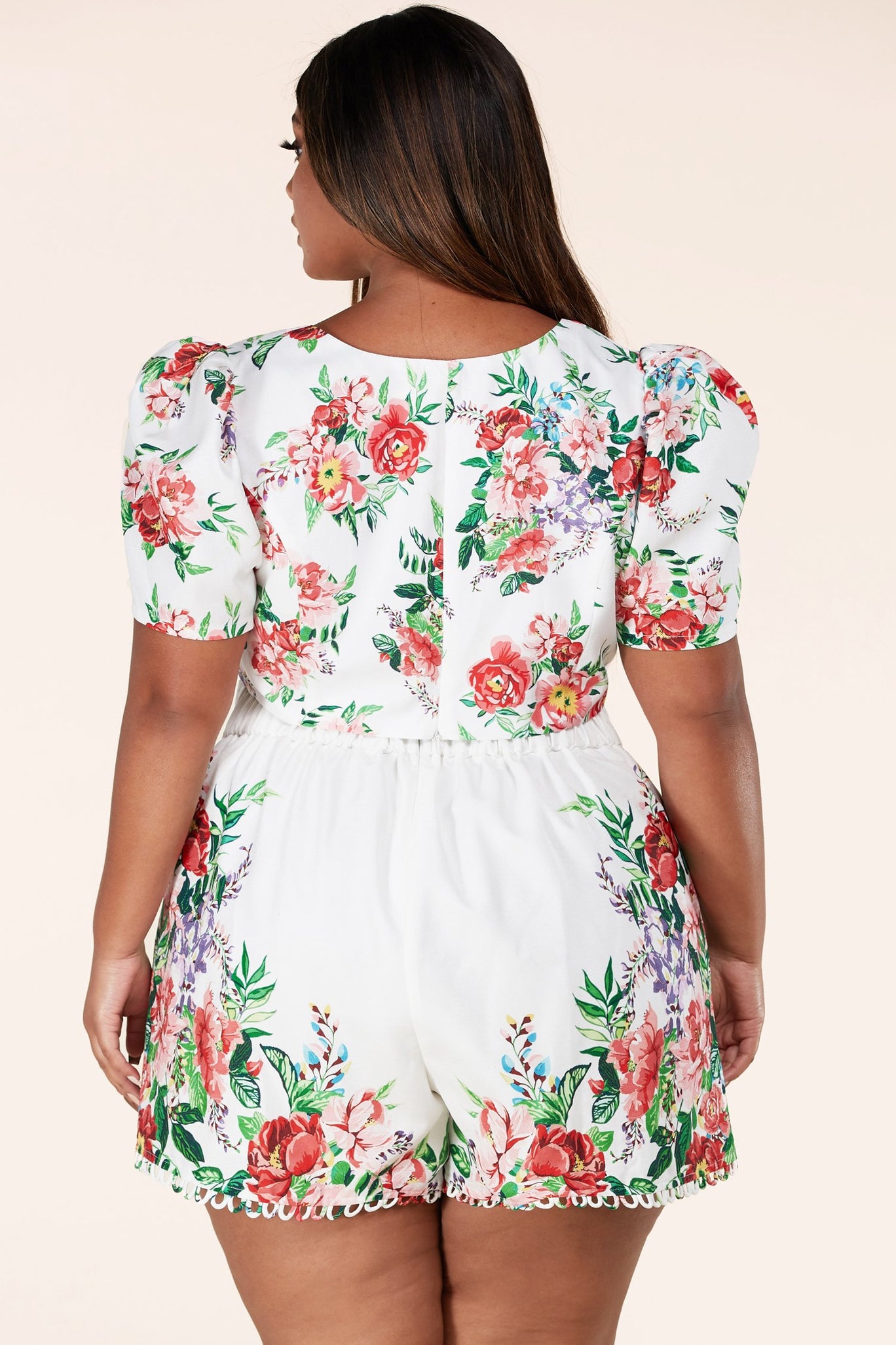 White Spring Shorts Set