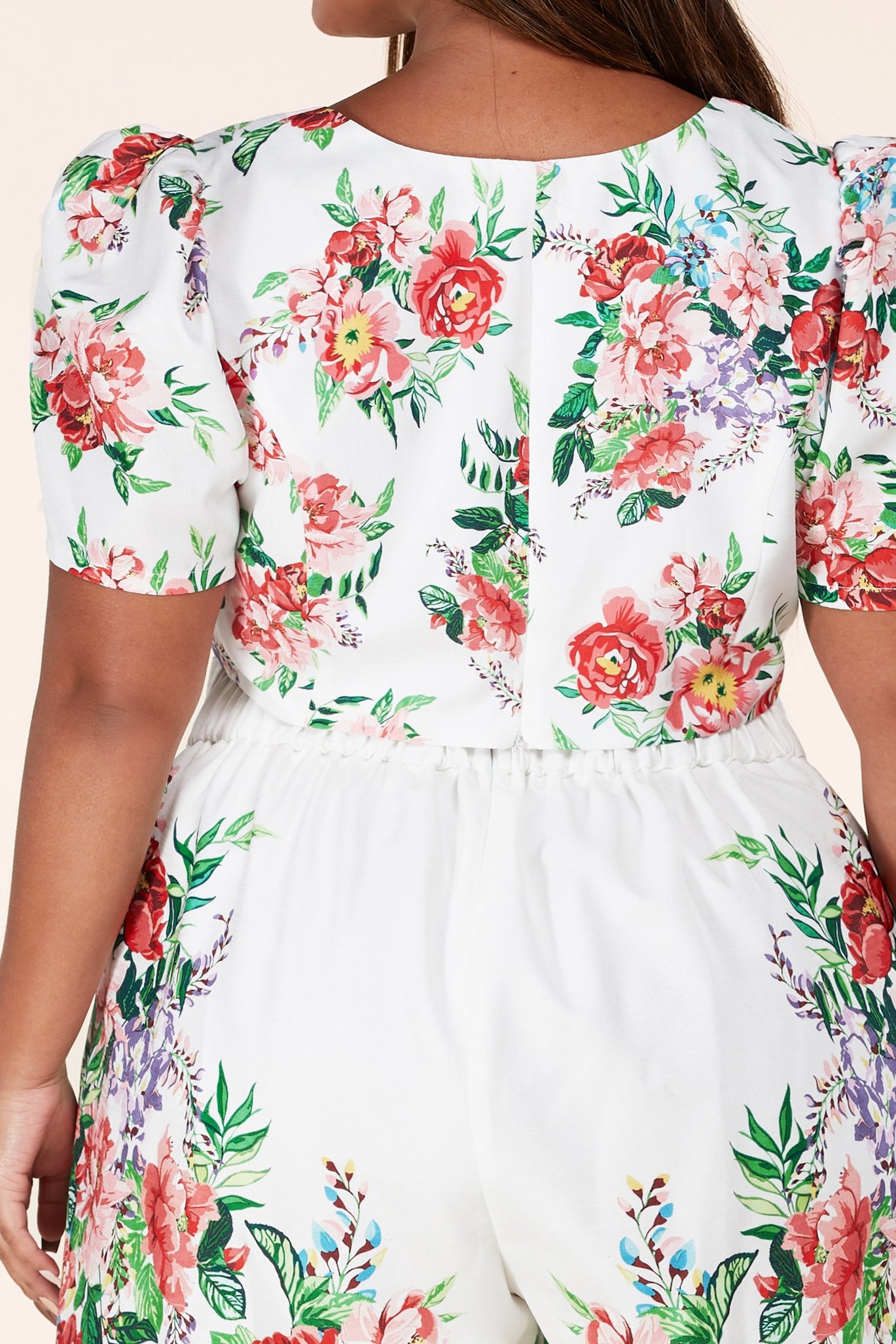 White Spring Shorts Set